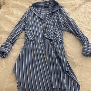 Super cute never worn zara stripped dress size small